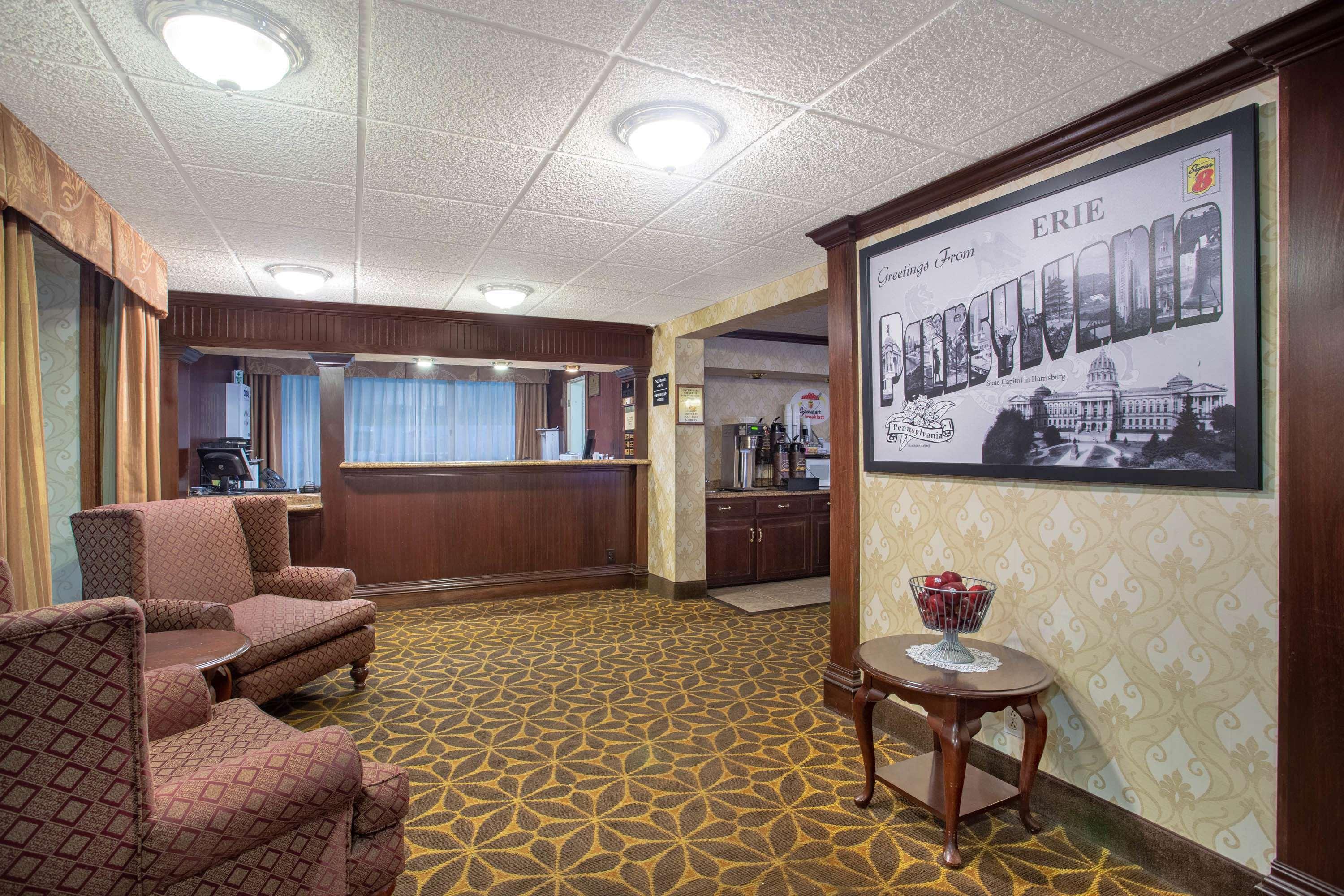 Hotel Super 8 by Wyndham Erie/I 90 Exterior foto