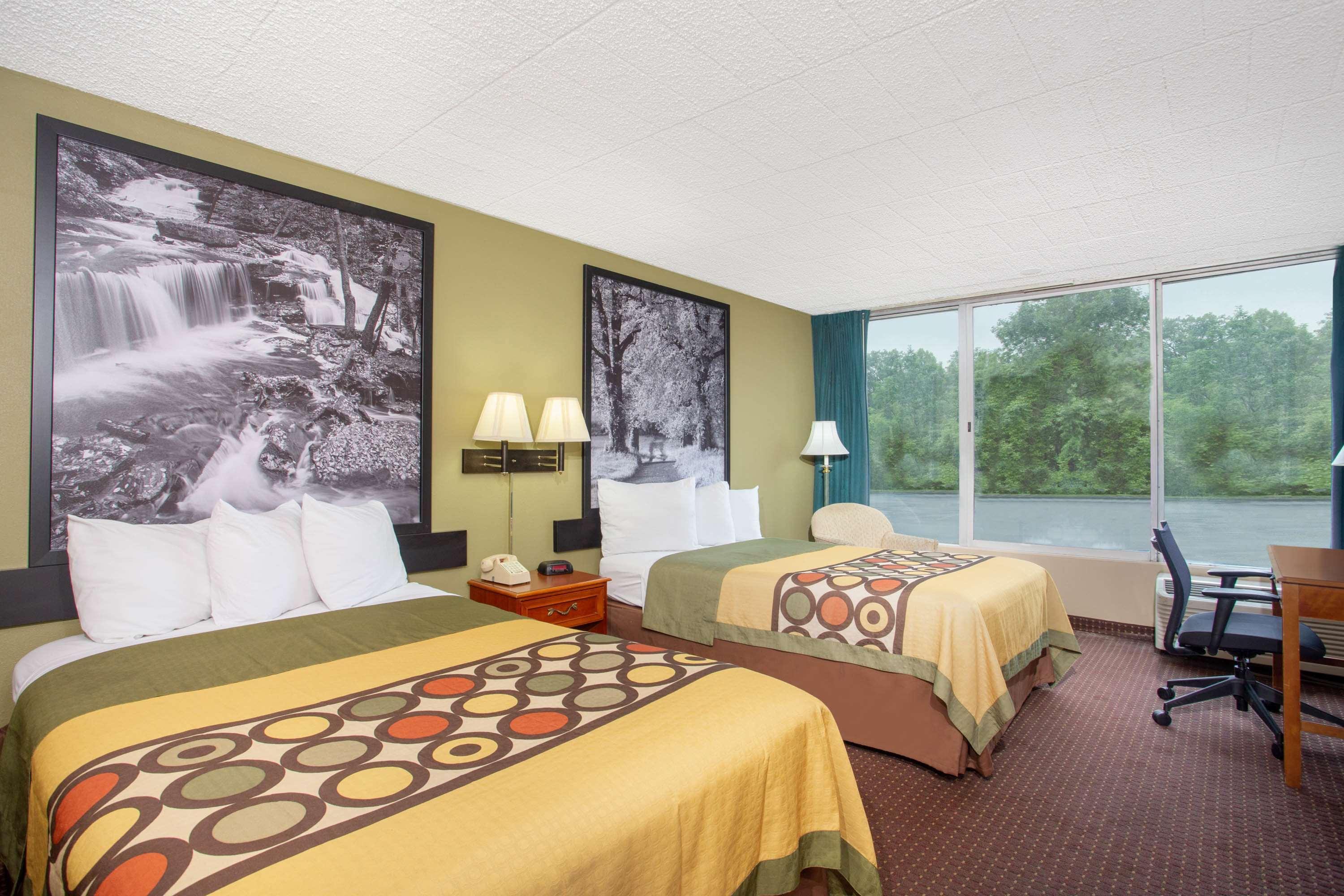 Hotel Super 8 by Wyndham Erie/I 90 Exterior foto