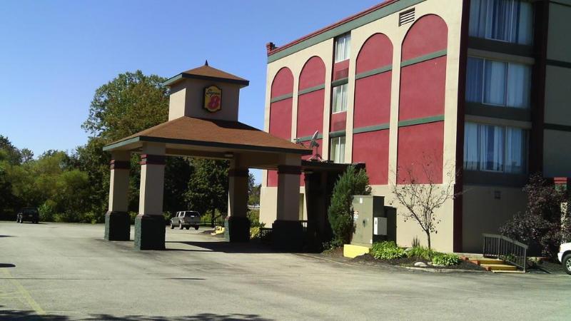 Hotel Super 8 by Wyndham Erie/I 90 Exterior foto