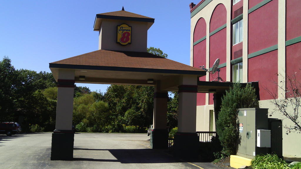 Hotel Super 8 by Wyndham Erie/I 90 Exterior foto